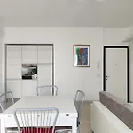 Appartement Modern Flat - Via Crimea Milaan