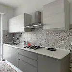 Modern Flat - Via Crimea * Milaan